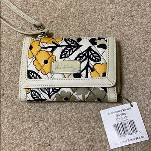 Vera Bradley Anniversary Wristlet Go Wild